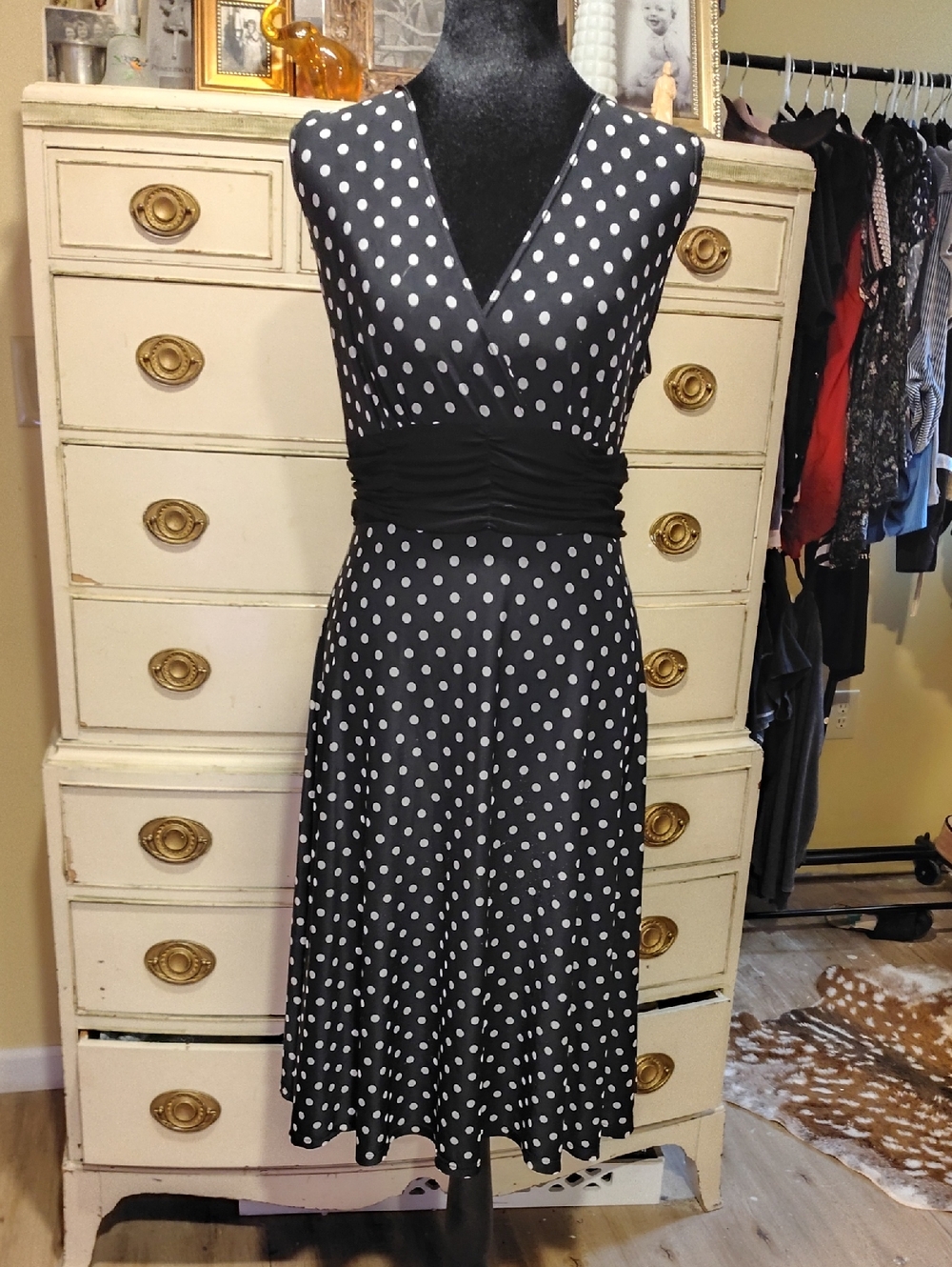 Vintage 90s Black Polka Dot V-Neck Ruched Waist Midi Dress - ClassicvStyle